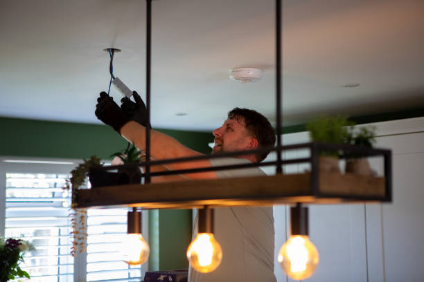  Fairview, CA Electrician Pros