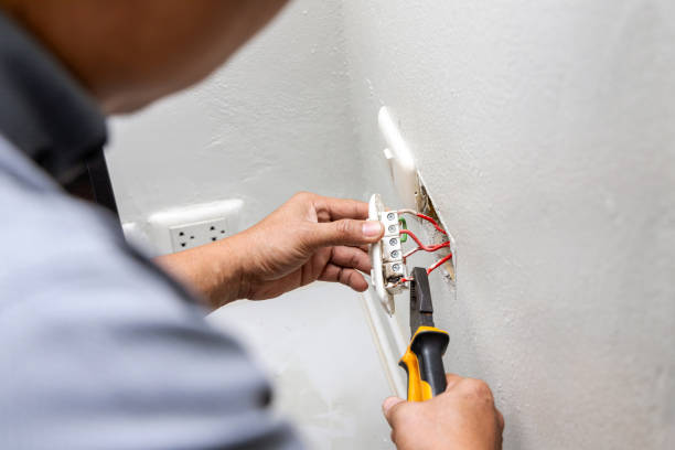 Best Emergency Electrical Repair  in Fairview, CA